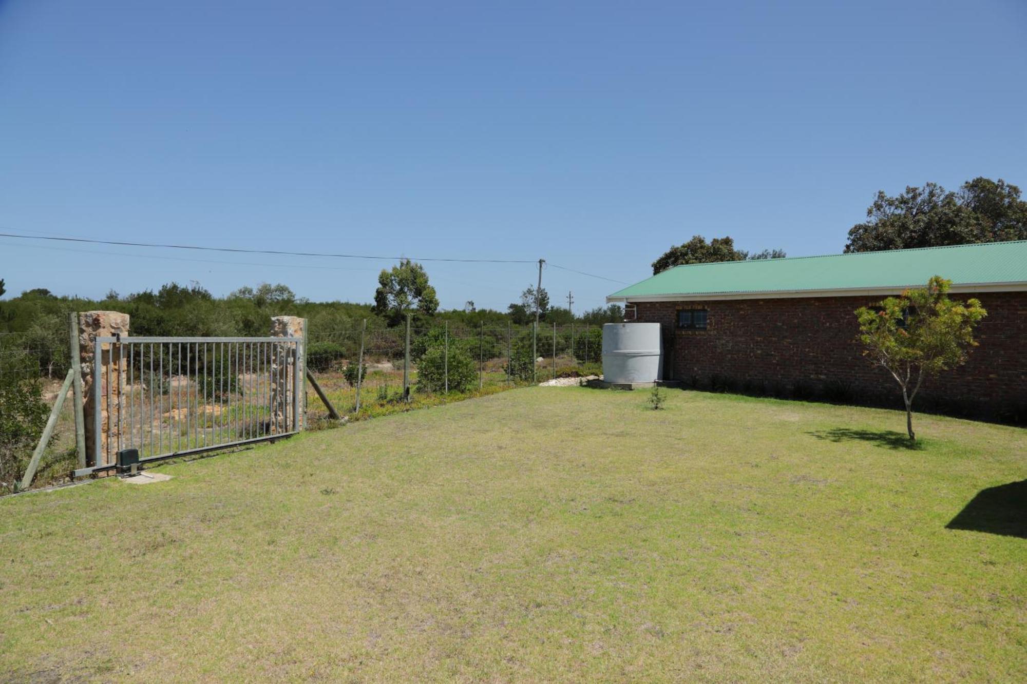 Gemstone Farm Bed and Breakfast Plettenberg Bay Exteriör bild