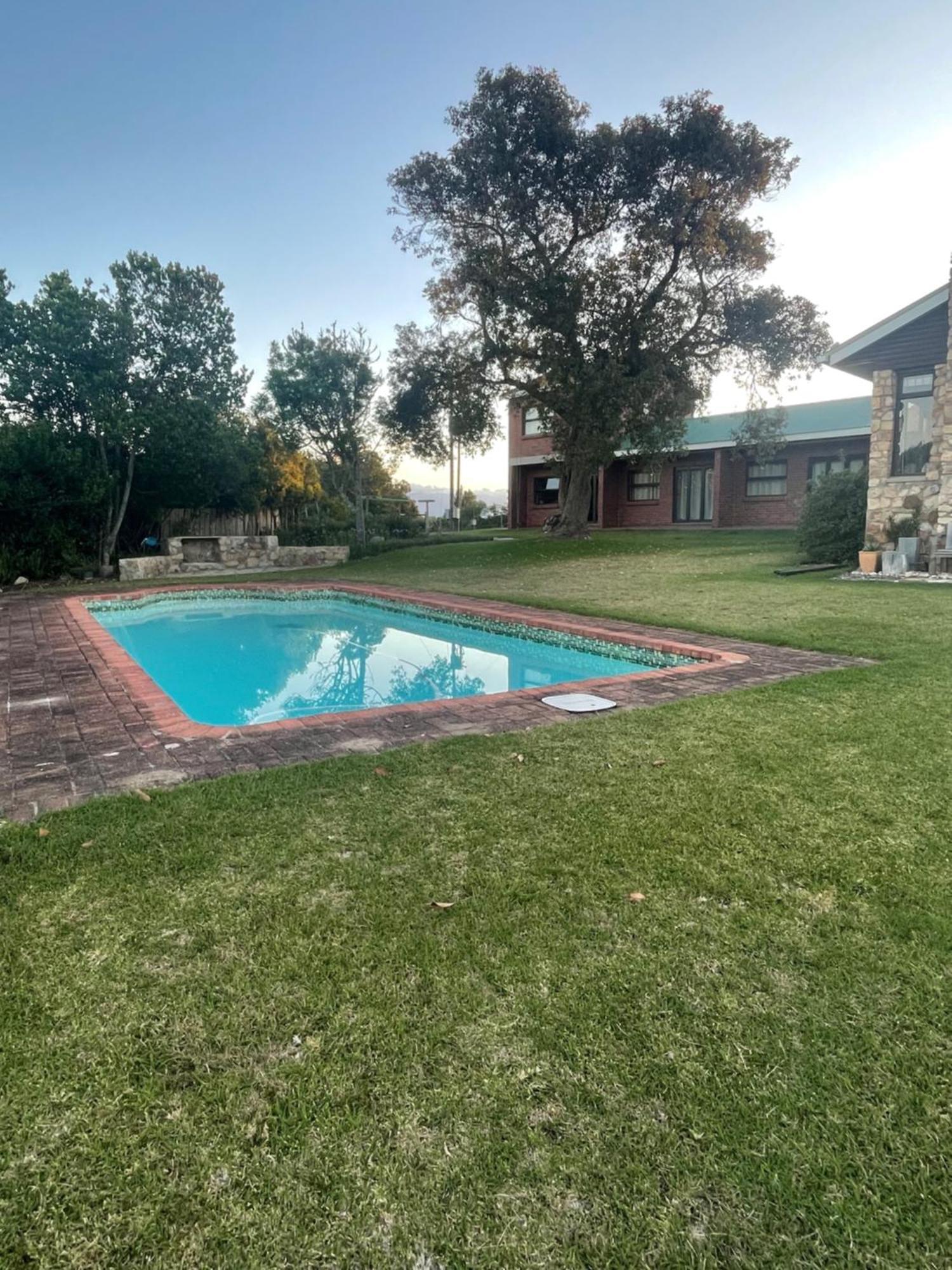 Gemstone Farm Bed and Breakfast Plettenberg Bay Exteriör bild