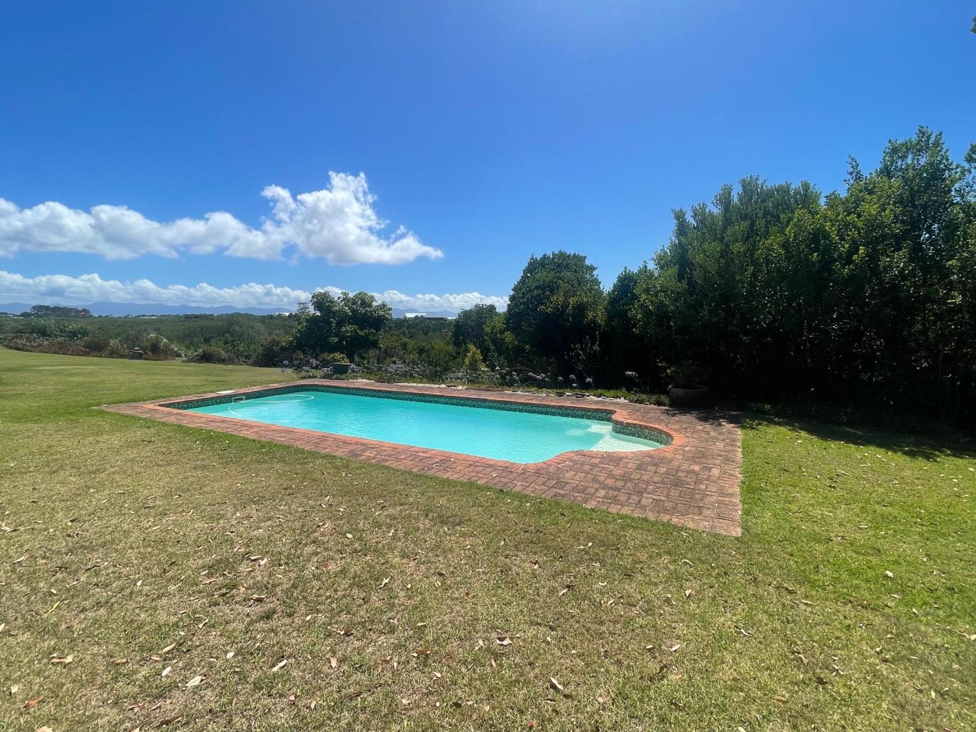 Gemstone Farm Bed and Breakfast Plettenberg Bay Exteriör bild