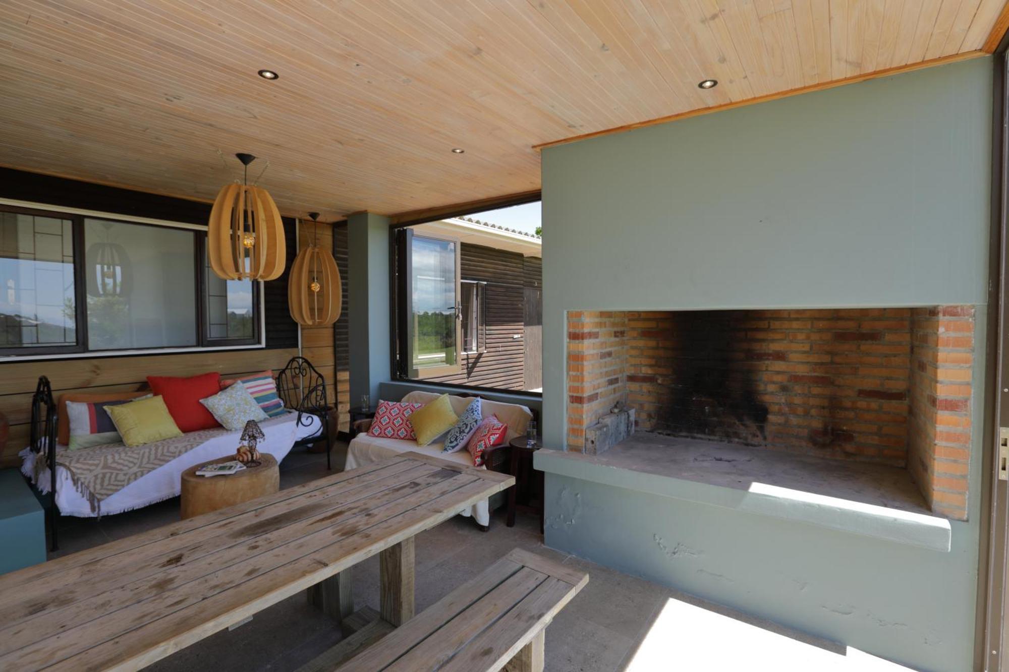 Gemstone Farm Bed and Breakfast Plettenberg Bay Exteriör bild